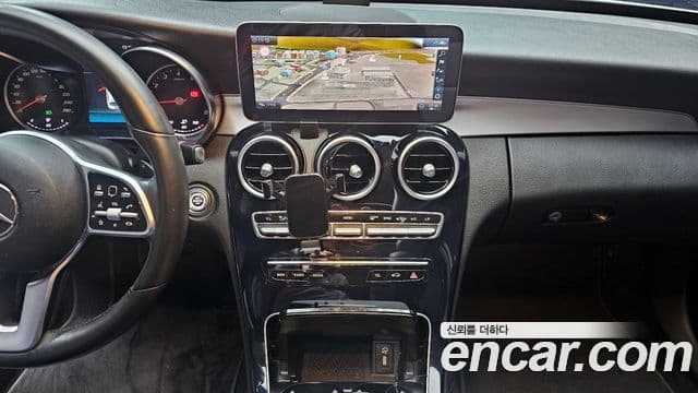 Mercedes-Benz C-Class 2020 — ფოტო 14/20