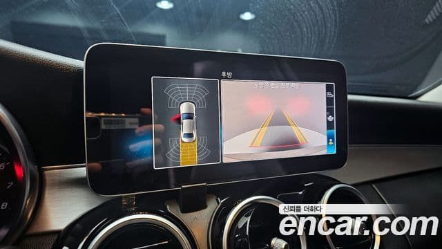 Mercedes-Benz C-Class 2020 — ფოტო 15/20