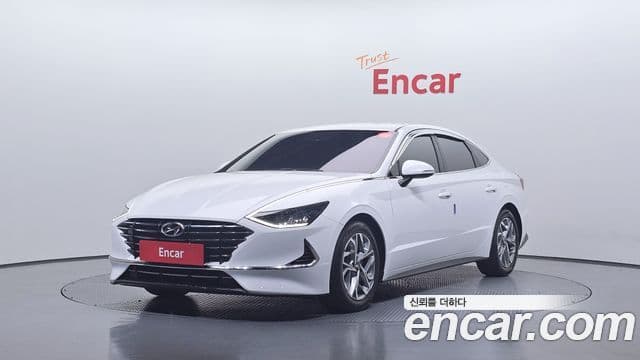 Hyundai Sonata 2022 — Фото 1/20