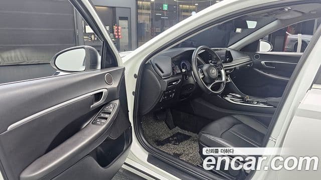 Hyundai Sonata 2022 — Фото 11/20
