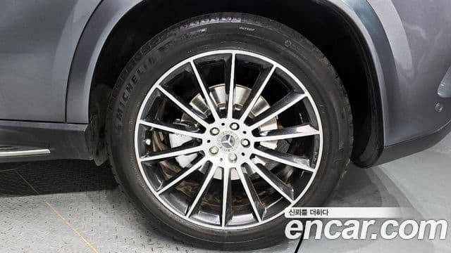 Mercedes-Benz GLE-Class 2023 — фото 4 из 20