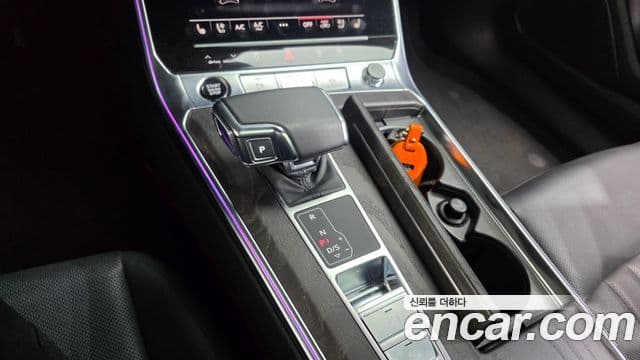 Audi A6 2022 — Şəkil 9/20