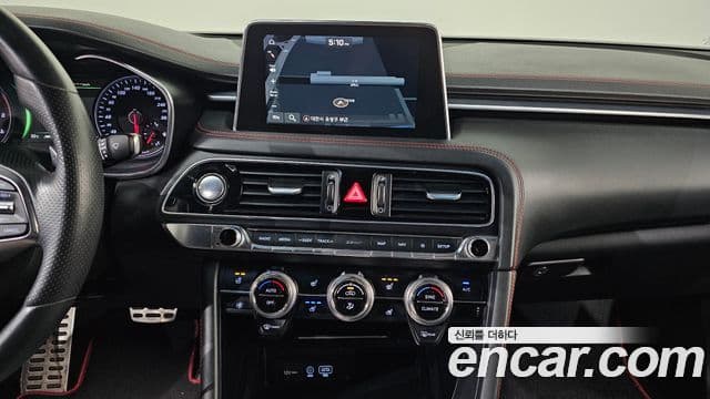 Genesis G70 2020 — фото 16 из 20