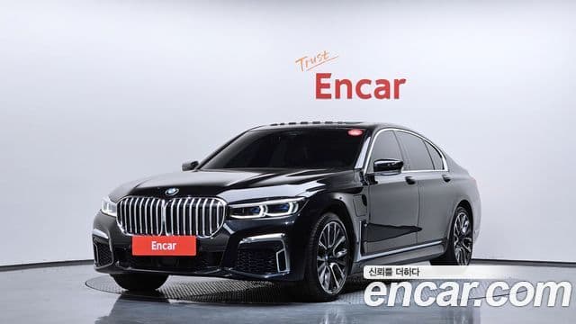 BMW 7 Series 2020 — ფოტო 1/20