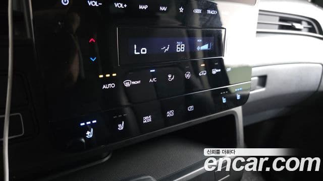 Hyundai Staria 2024 — Şəkil 16/20