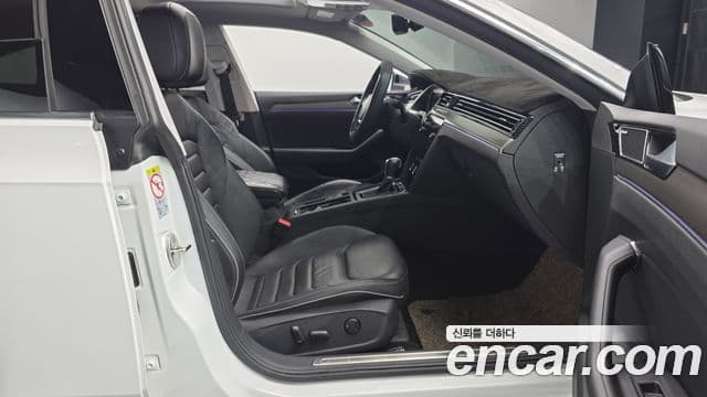 Volkswagen Arteon 2019 — ფოტო 10/20