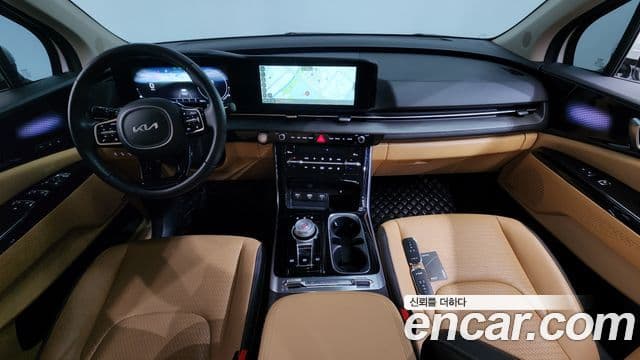Kia Carnival 2023 — ფოტო 10/20