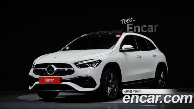 Mercedes-Benz GLA-Class, 2022