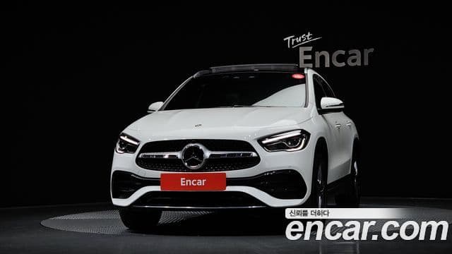 Mercedes-Benz GLA-Class 2022 — ფოტო 3/20