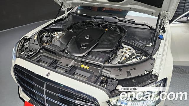 Mercedes-Benz S-Class 2022 — фото 6 из 20