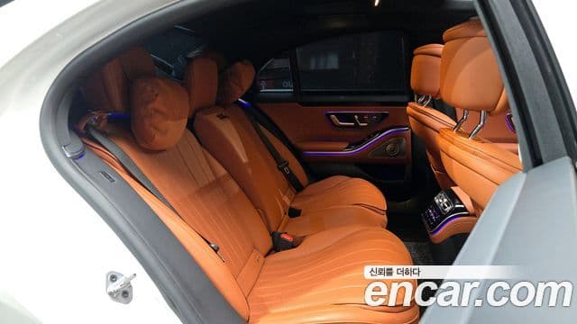 Mercedes-Benz S-Class 2022 — фото 12 из 20