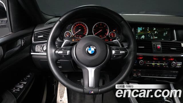 BMW X4 2018 — Şəkil 13/20