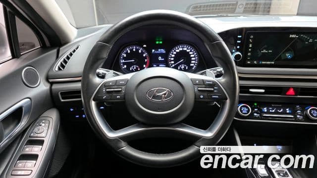 Hyundai Sonata 2021 — Фото 13/20