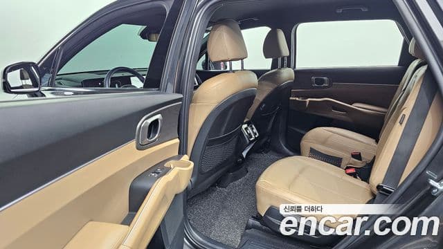 Kia Sorento 2024 — Şəkil 11/20