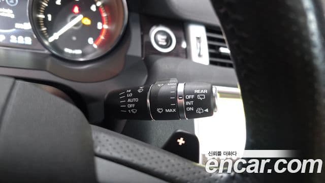 Land Rover Range Rover Evoque 2018 — Фото 16/20