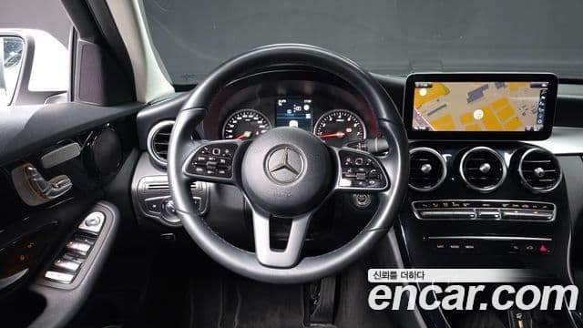 Mercedes-Benz C-Class 2019 — Фото 13/20