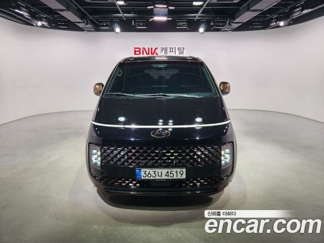 Hyundai Staria 2022 — Photo 15/20