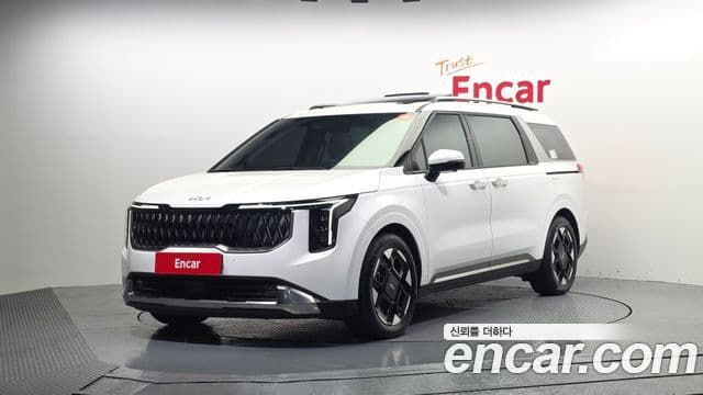 Kia Carnival 2024 — ფოტო 1/20