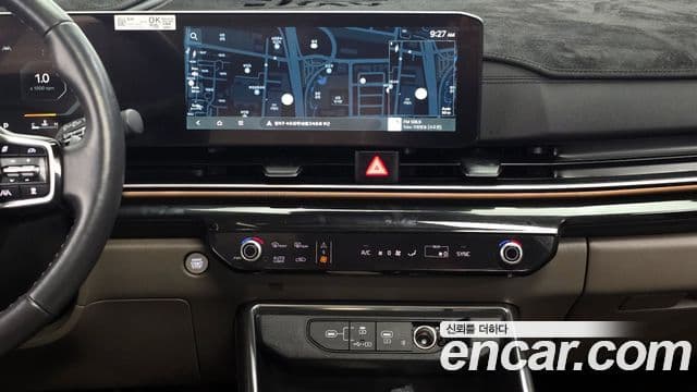 Kia Carnival 2024 — фото 14 из 20