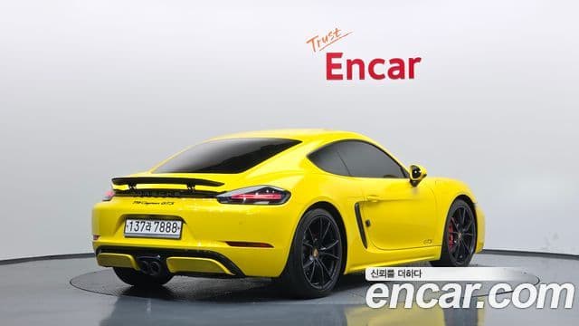 Porsche 718 Cayman 2018 — ფოტო 2/20