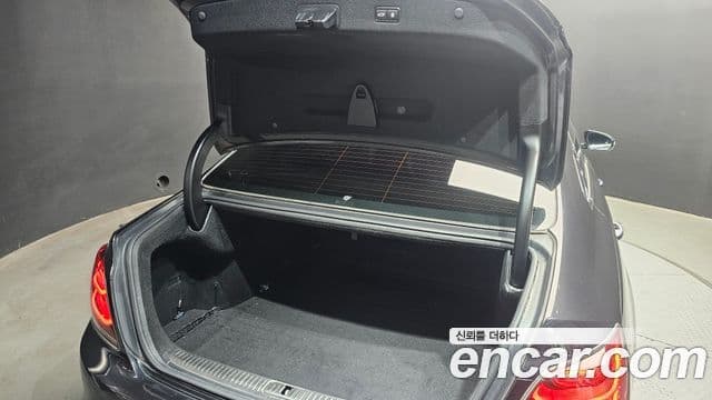 Kia The K9 2018 — фото 20 из 20