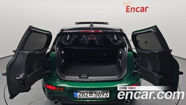 Mini Cooper S Clubman 2021 — фото 20 из 20