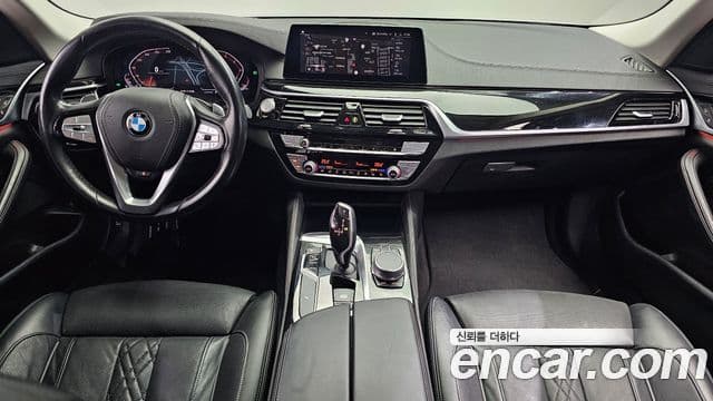 BMW 5 Series 2020 — Şəkil 7/20