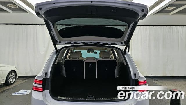 Genesis GV80 2022 — фото 20 из 20