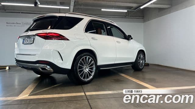 Mercedes-Benz GLE-Class 2025 — ფოტო 1/20
