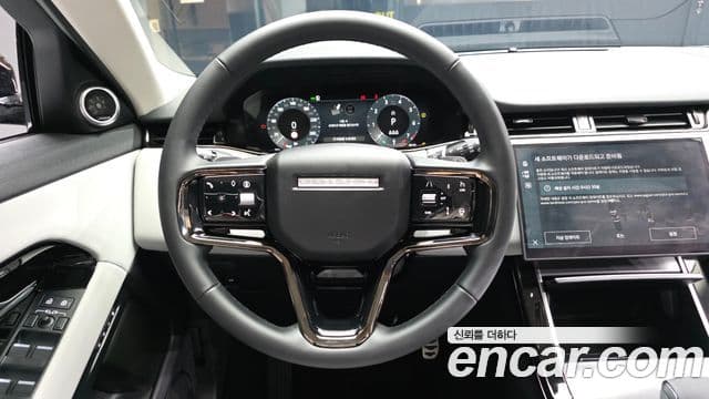 Land Rover Range Rover Evoque 2025 — Şəkil 13/20