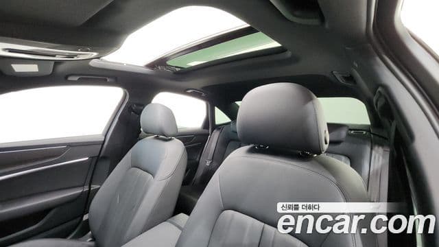 Audi A6 2022 — ფოტო 12/20