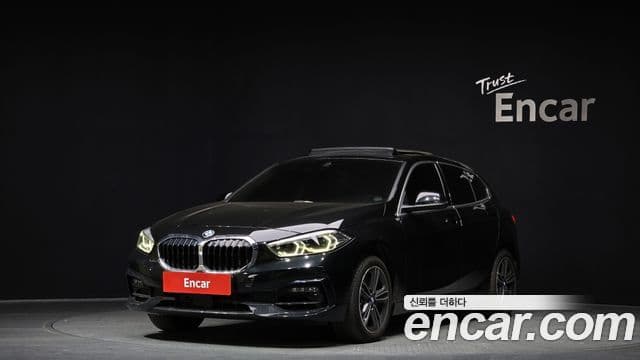 BMW 1 Series 2023 — ფოტო 1/20
