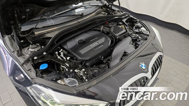 BMW 1 Series 2023 — ფოტო 6/20