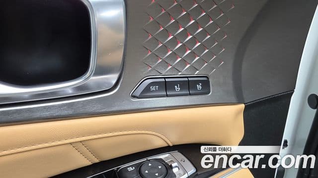 Kia Sorento 2021 — Şəkil 25/33