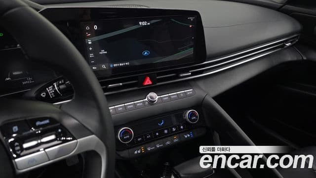 Hyundai The New Avante Hybrid 2023 — ფოტო 17/20