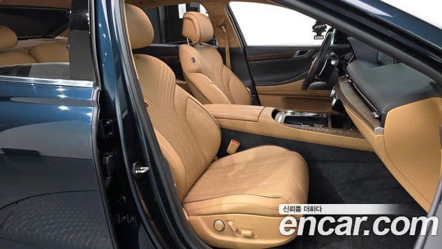 Genesis Electrified G80 2022 — фото 11 из 20