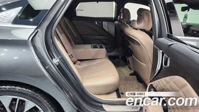 Kia K8 2023 — Şəkil 11/20
