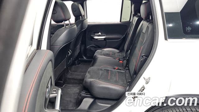 Mercedes-Benz GLB-Class 2021 — ფოტო 11/20