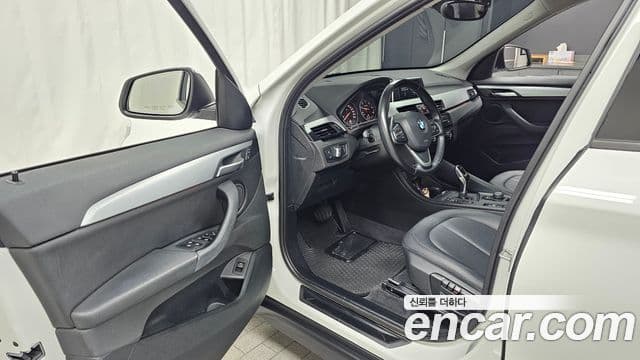 BMW X1 2018 — ფოტო 10/20