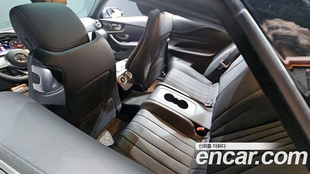 Mercedes-Benz E-Class 2019 — Şəkil 10/20