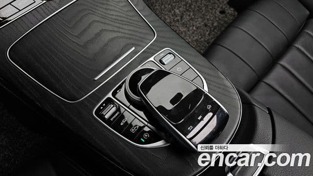 Mercedes-Benz E-Class 2019 — фото 20 из 20