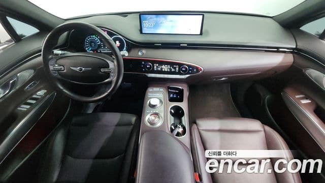 Genesis GV70 2021 — ფოტო 7/20