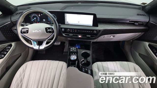 Kia K8 2023 — фото 7 из 20