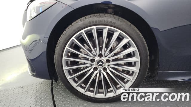Mercedes-Benz C-Class 2022 — фото 5 из 20