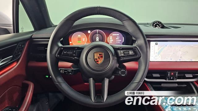 Porsche Macan EV 2025 — ფოტო 3/20
