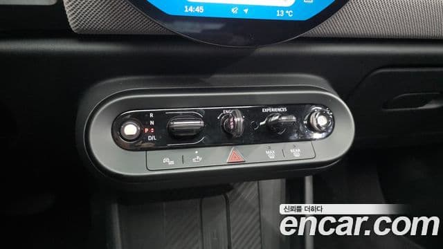 Mini Cooper S 2024 — ფოტო 7/20