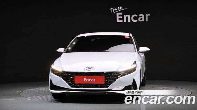 Hyundai Avante 2021 — Фото 2/20