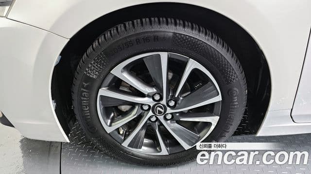 Lexus CT200h 2018 — Şəkil 5/20