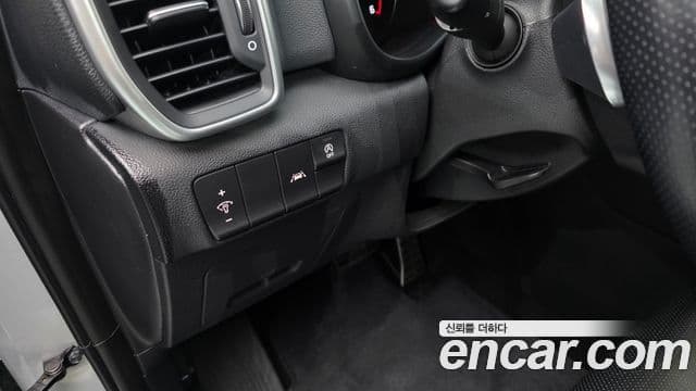 Kia Sportage The Bold 2020 — ფოტო 17/20