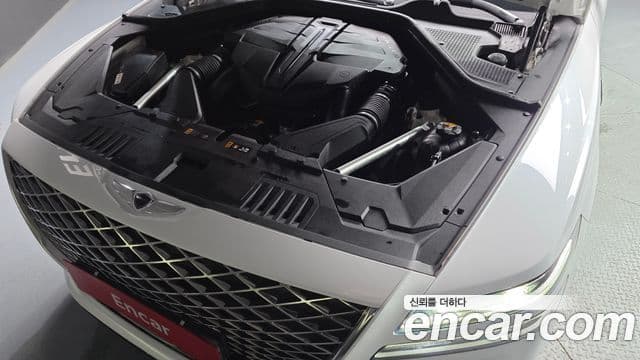 Genesis GV80 2020 — ფოტო 6/20